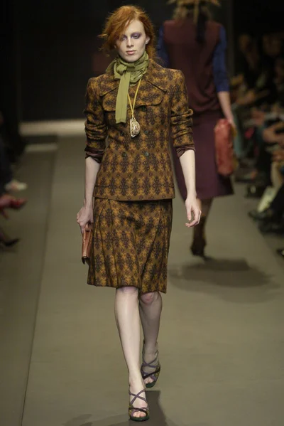 Look 5